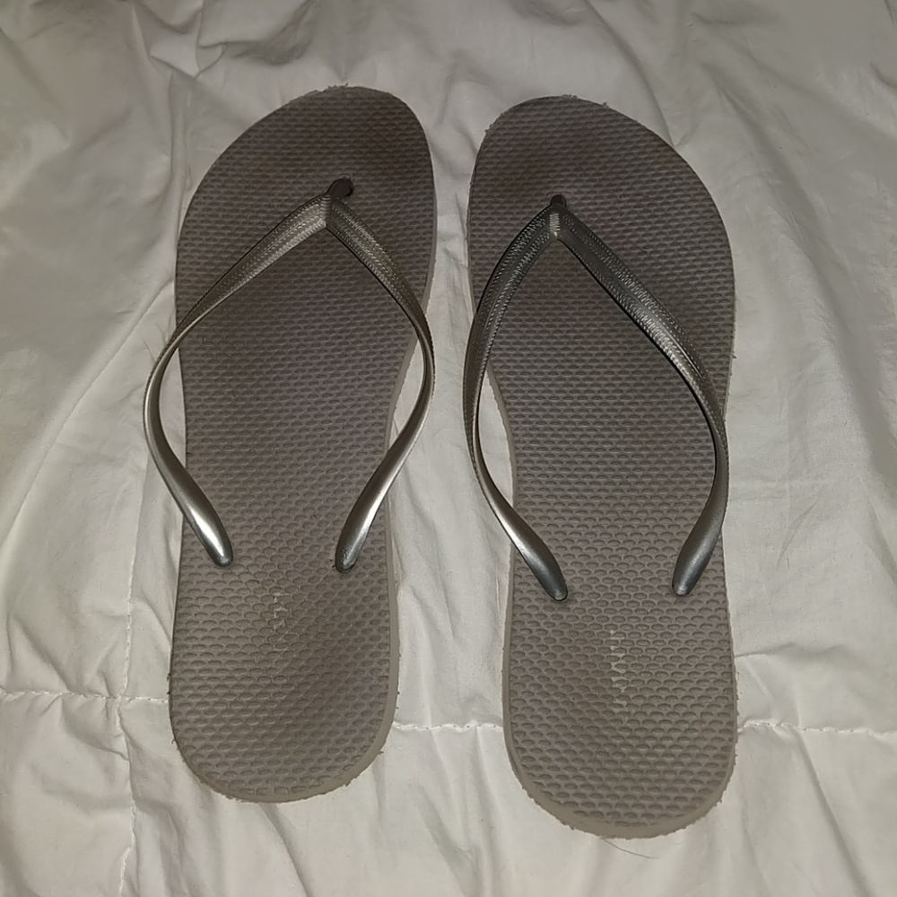 flip flops